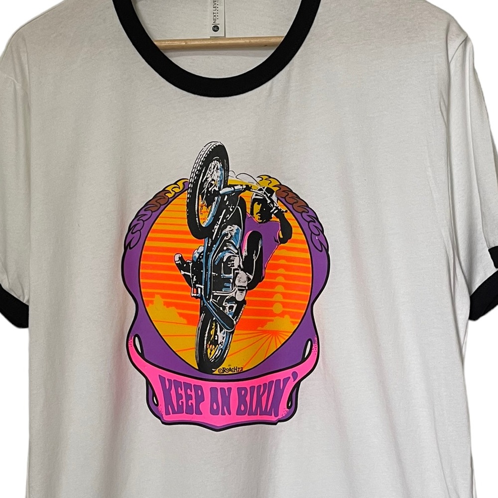 70s Vintage Motorcycle Keep on Bikin’ Ringer Tee | Size Large